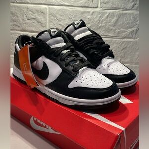 2021
Dunk Low 'Black White'